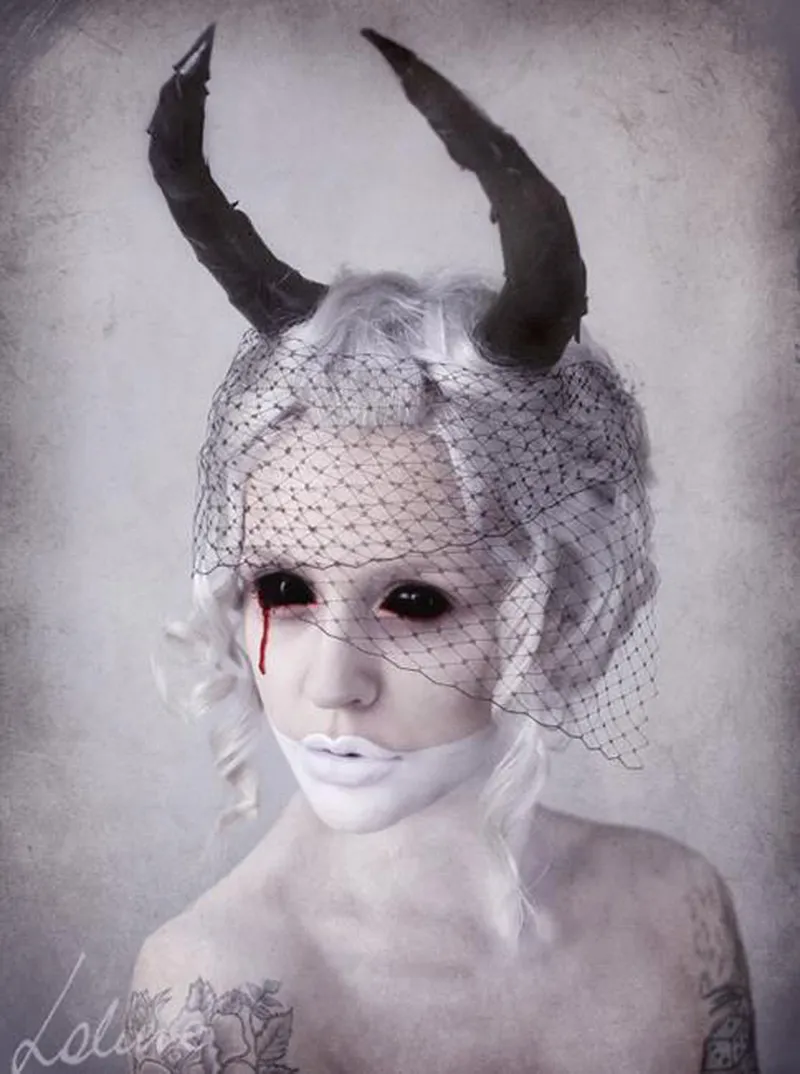 The Dark and the Macabre of Miss Lakune