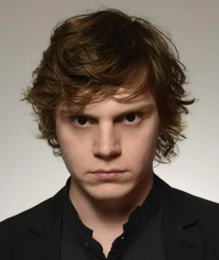 Evan Peters