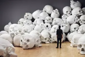 I Migliori Scultori di Opere Horror: Ron Mueck