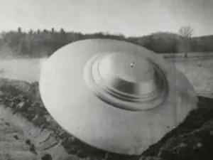 Mussolini's UFO