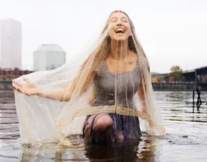 Lo Stile Onirico ed Inquietante di Brooke Shaden