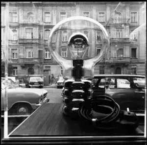 When Design Becomes Art: The Legacy of Ingo Maurer